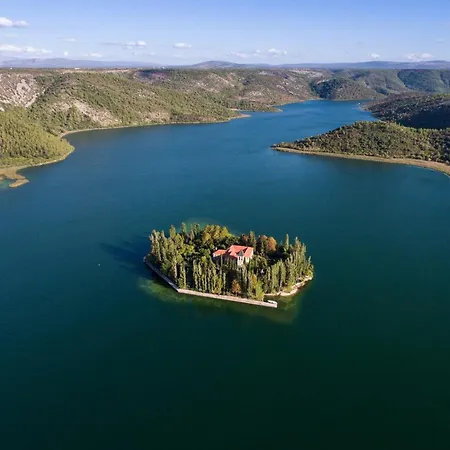 Appartement Stone & Story - Near Krka National Park *