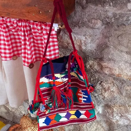 Апартаменты Charming Apartment Near Krka National Park