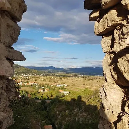 Stone & Story - Near Krka National Park Lejlighed