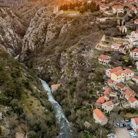 Apartment Stone & Story - Near Krka National Park *
