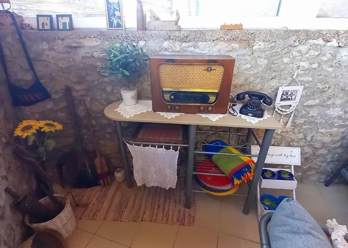 Stone & Story Apartment - Near Krka National Park Apartman Drnis