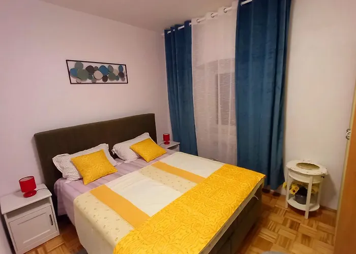 Stone & Story Apartment - Near Krka National Park * Drnis