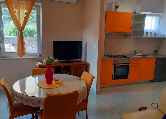 Charming Apartment Near Krka National Park